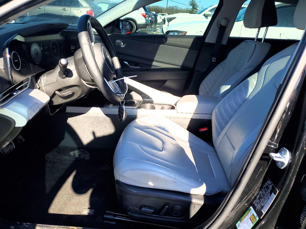 Hyundai ELANTRA Limited