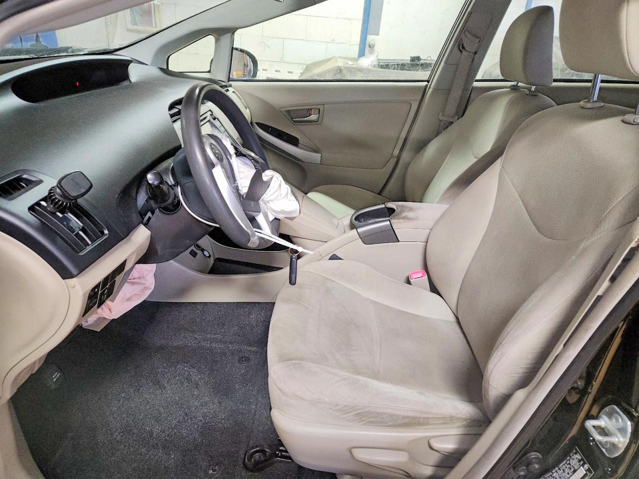 Toyota Prius Three