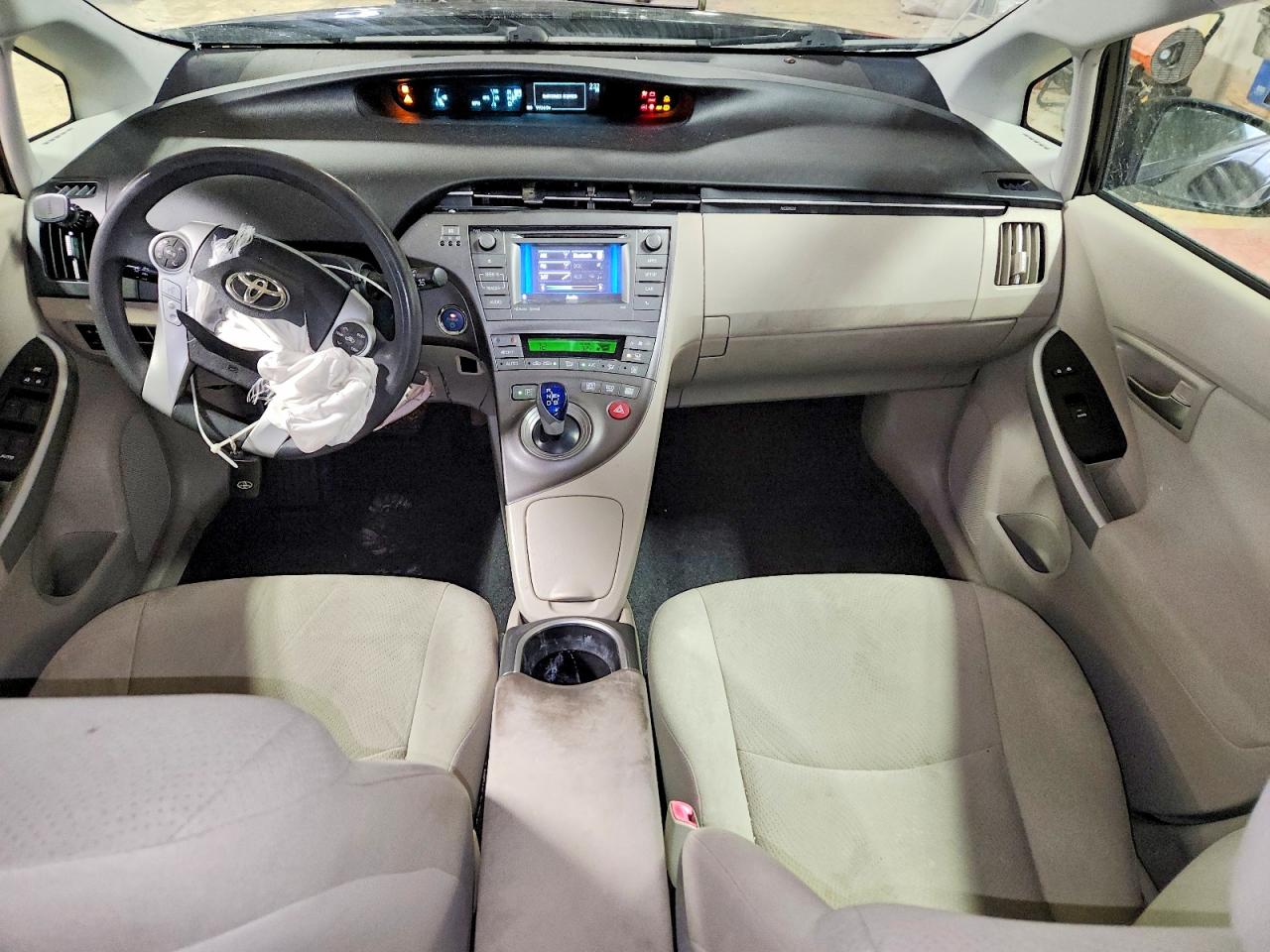 Toyota Prius Three