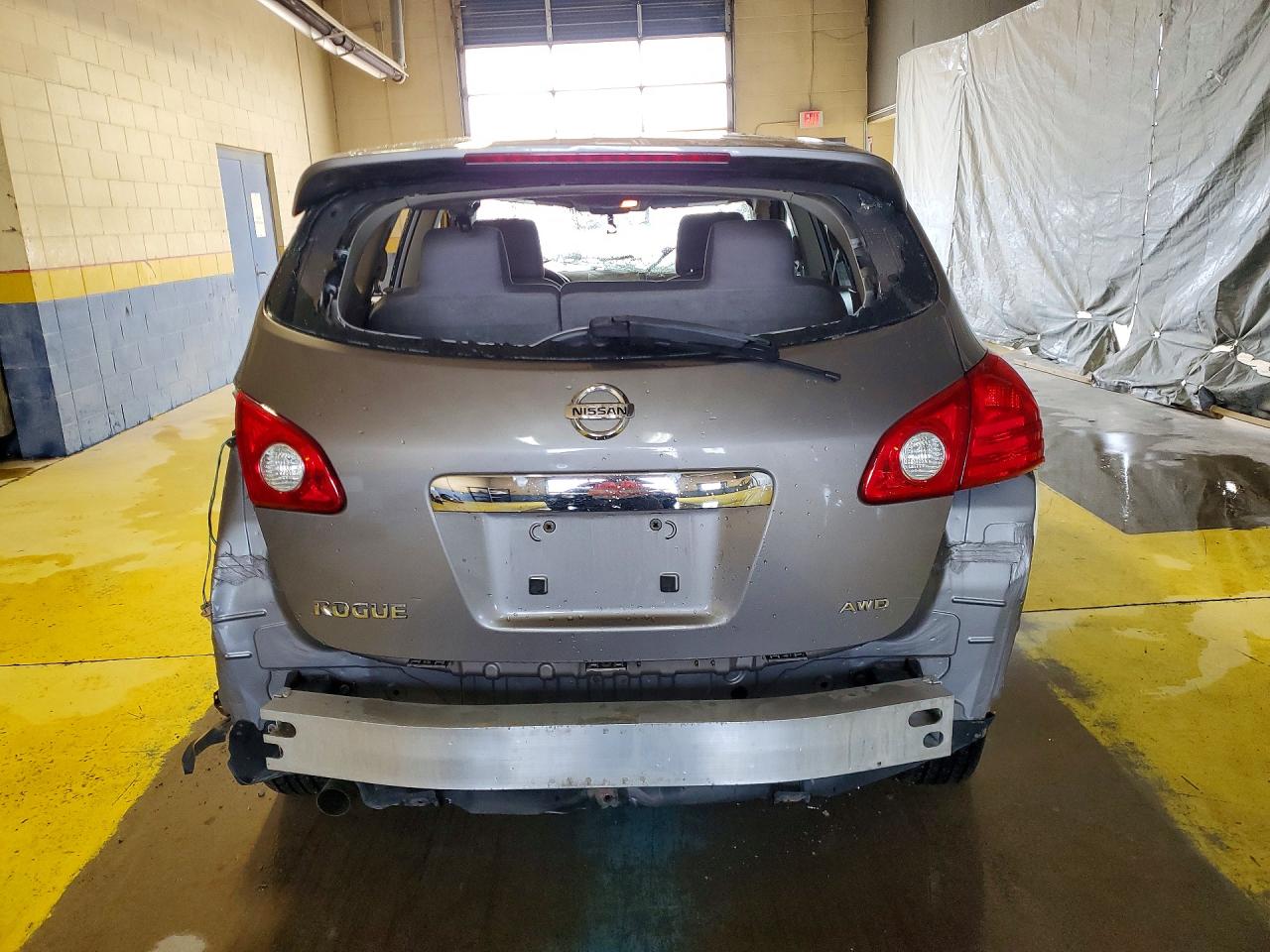 Nissan Rogue S