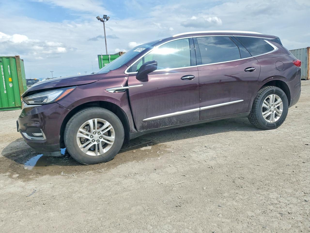 Salvage Buick Enclave Image