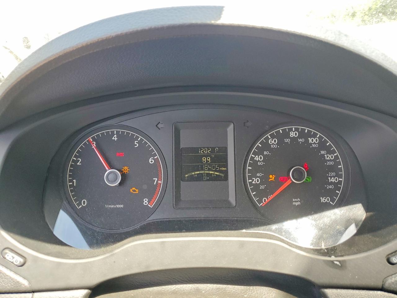 Volkswagen Jetta Base