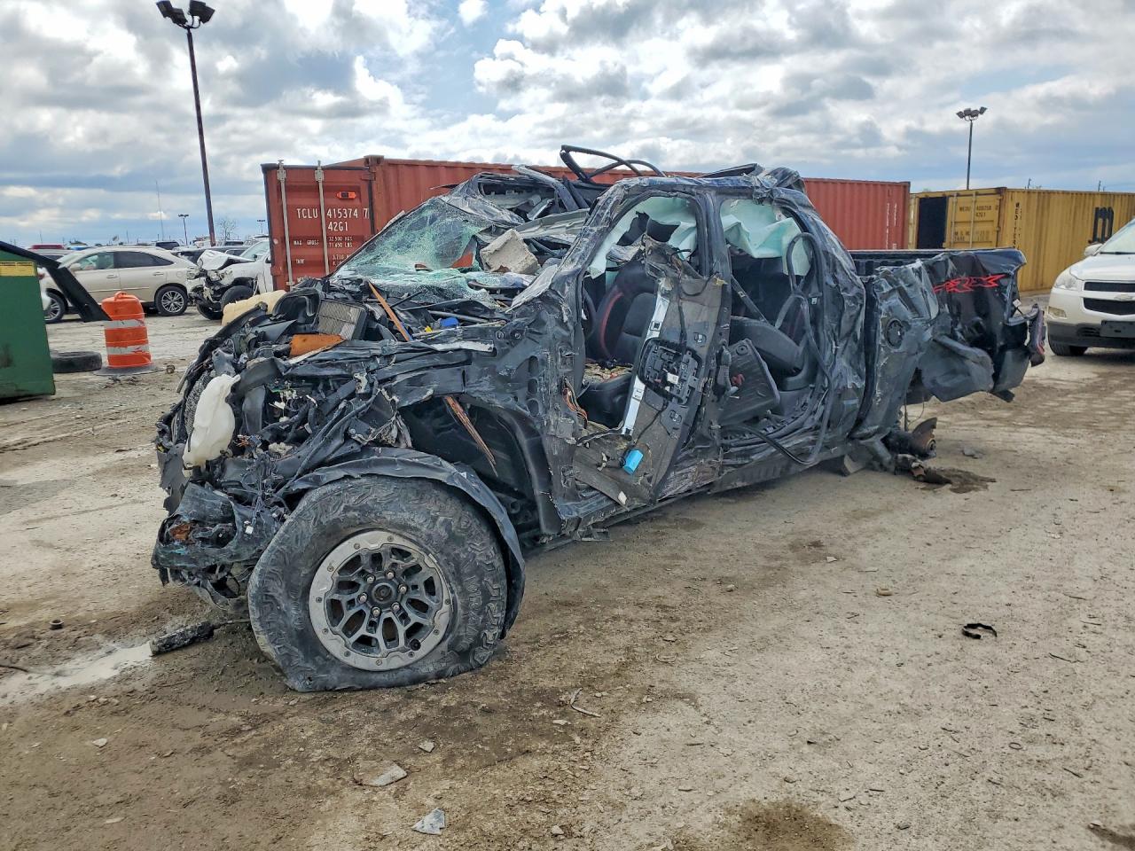 Salvage Ram 1500 Image