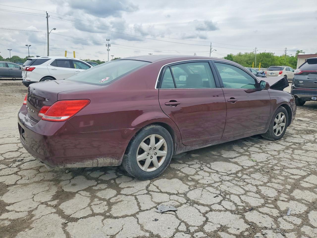 Toyota Avalon Xl