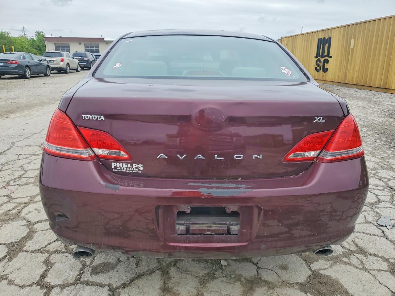 Toyota Avalon Xl
