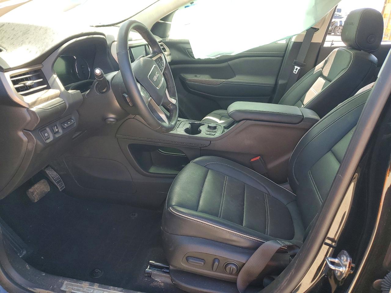 GMC Acadia Denali