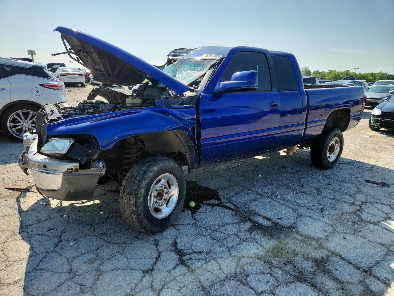 Salvage Dodge Ram 2500 Image