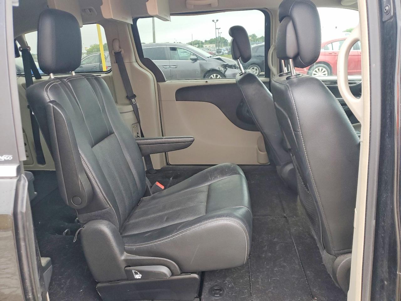 Chrysler Minivan Touring L