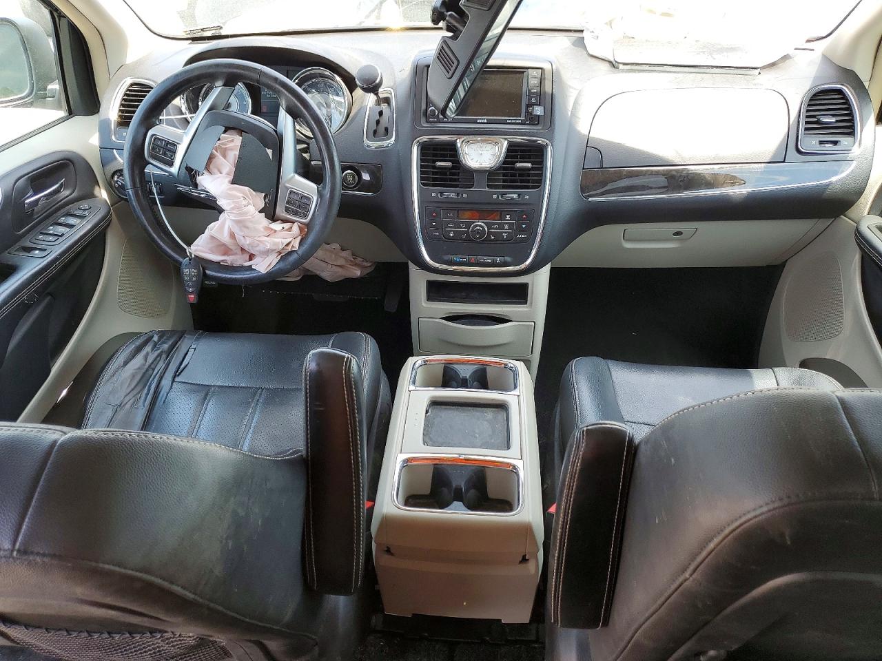 Chrysler Minivan Touring L