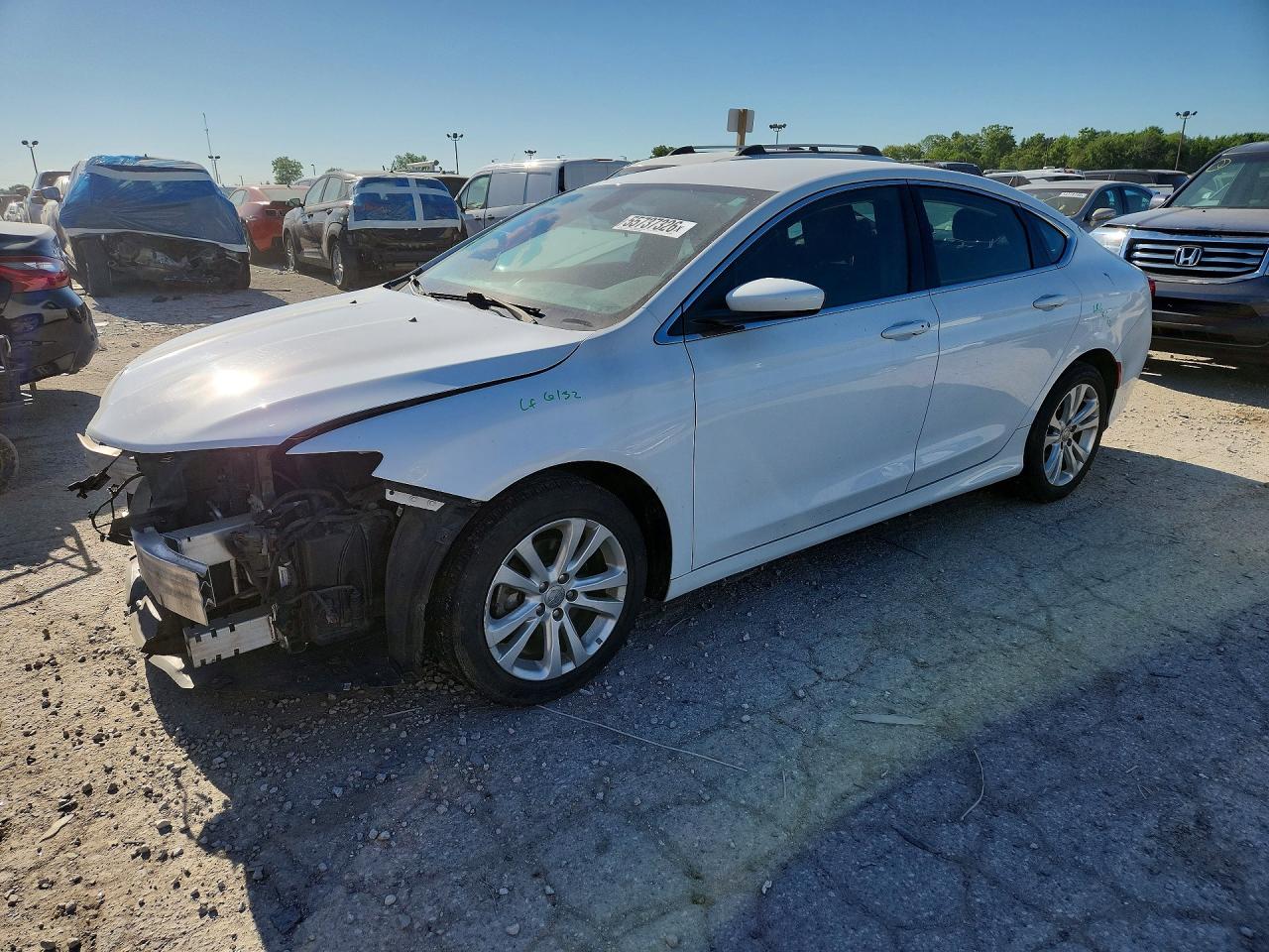 Salvage Chrysler 200 Image