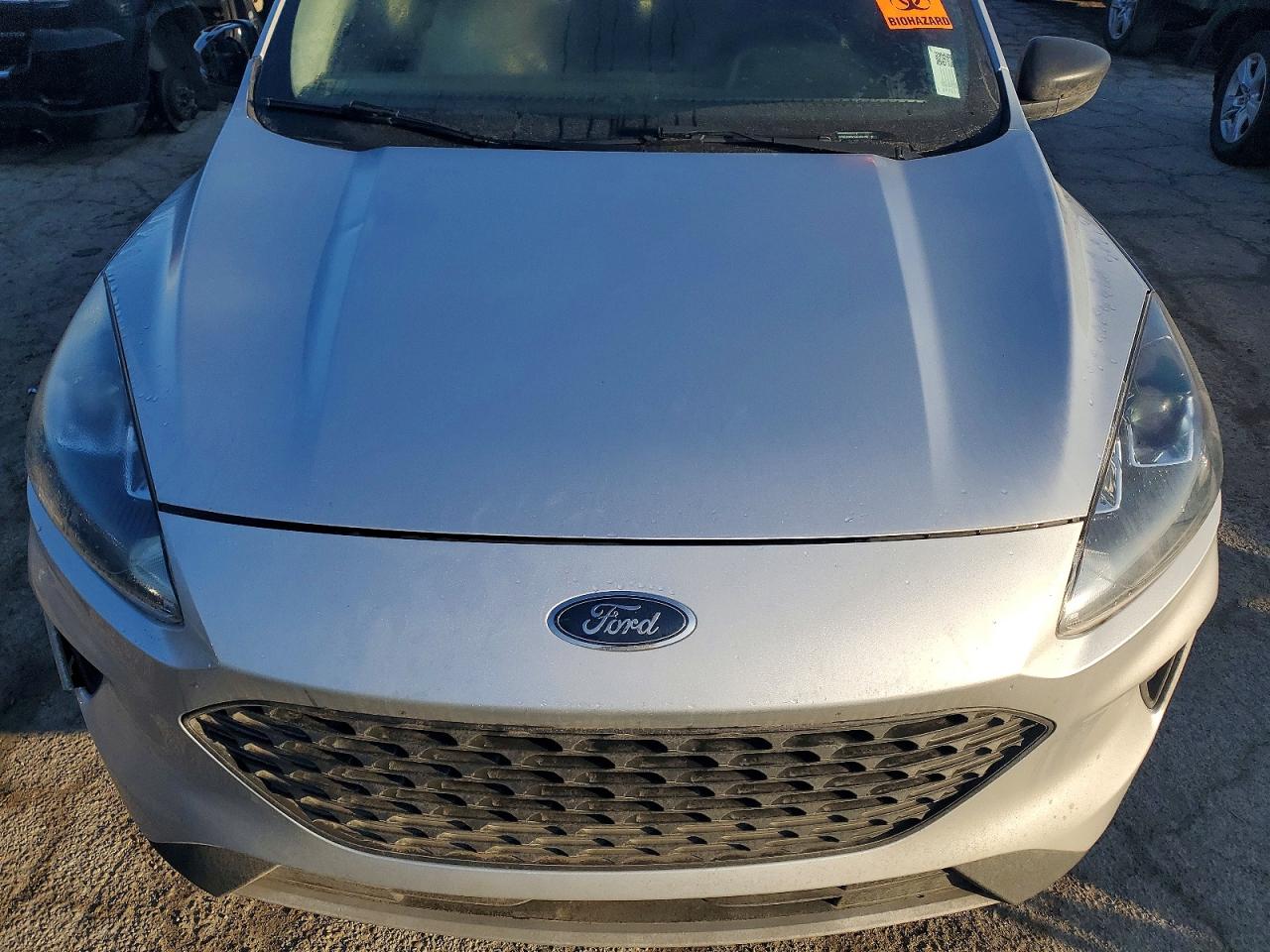 Ford Escape S