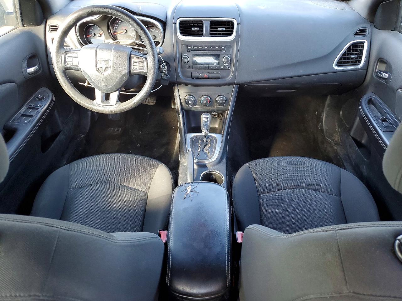 Dodge Avenger Se
