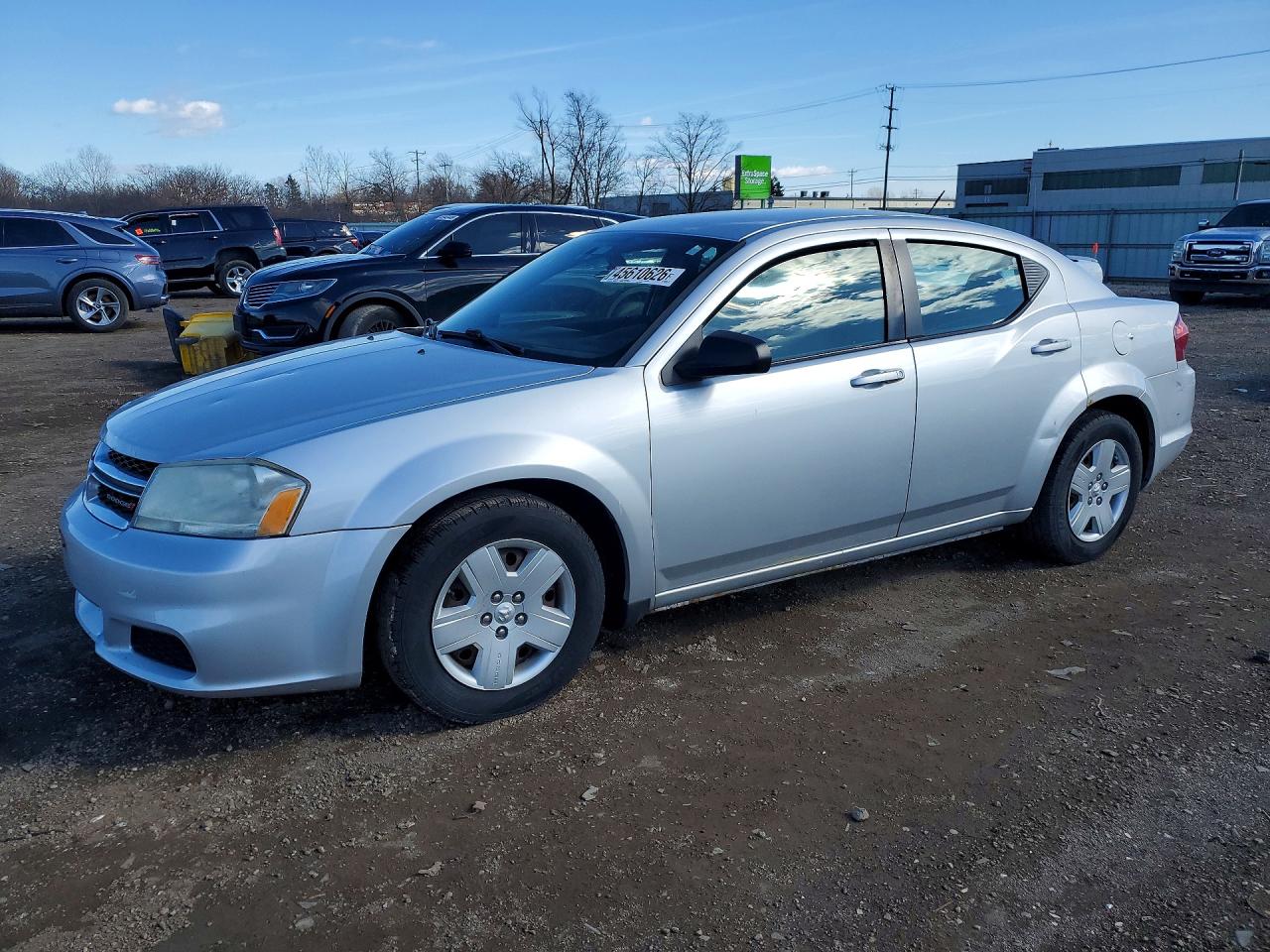 Salvage Dodge Avenger Image