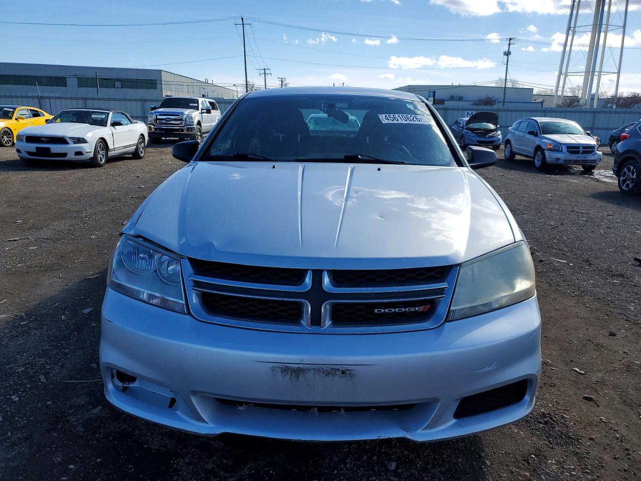 Dodge Avenger Se