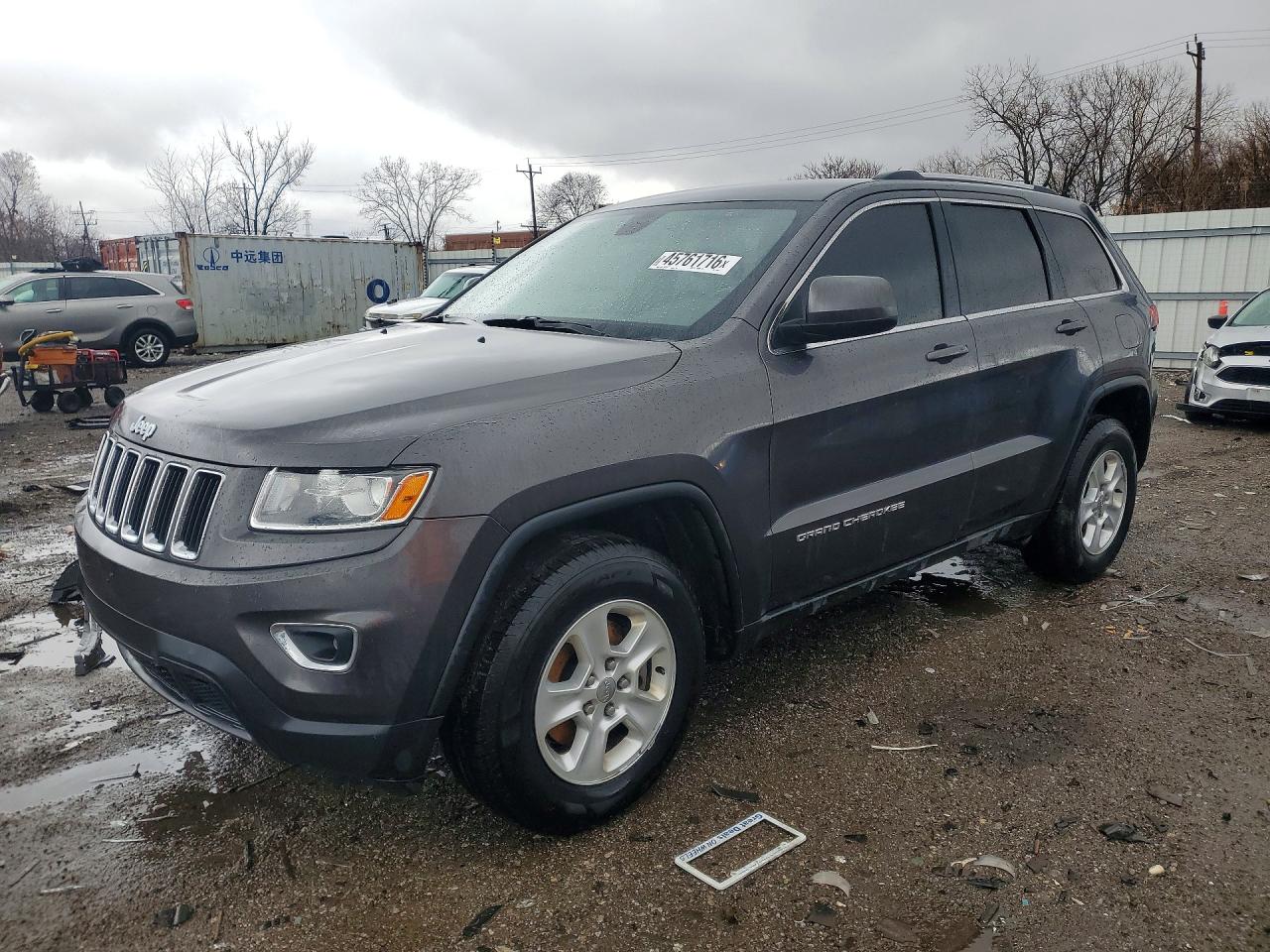 Salvage Jeep Cherokee Image