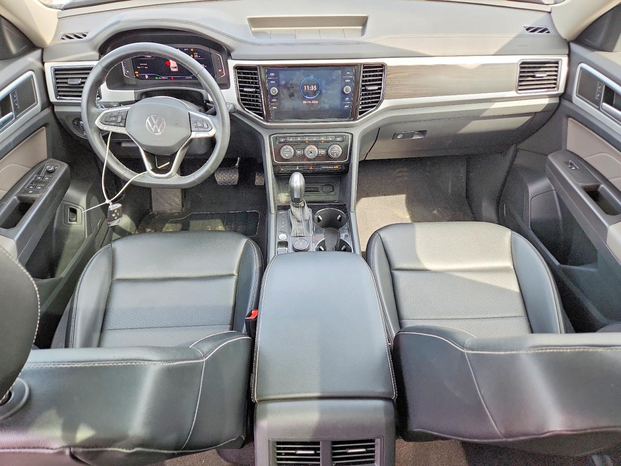 Volkswagen Atlas Se