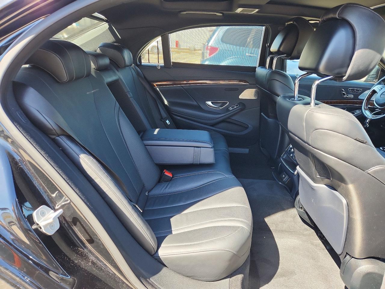 Mercedes-Benz S-Class 550 4matic