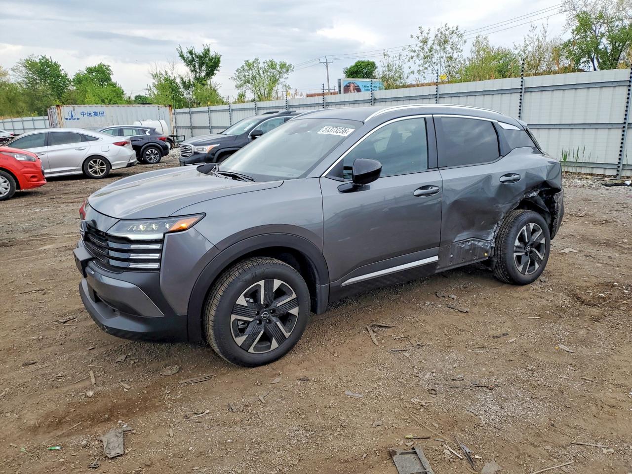 Salvage Nissan Kicks Image