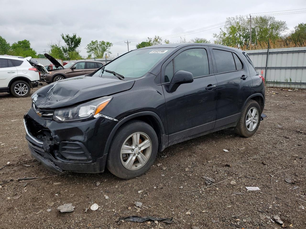 Salvage Chevrolet Trax Image