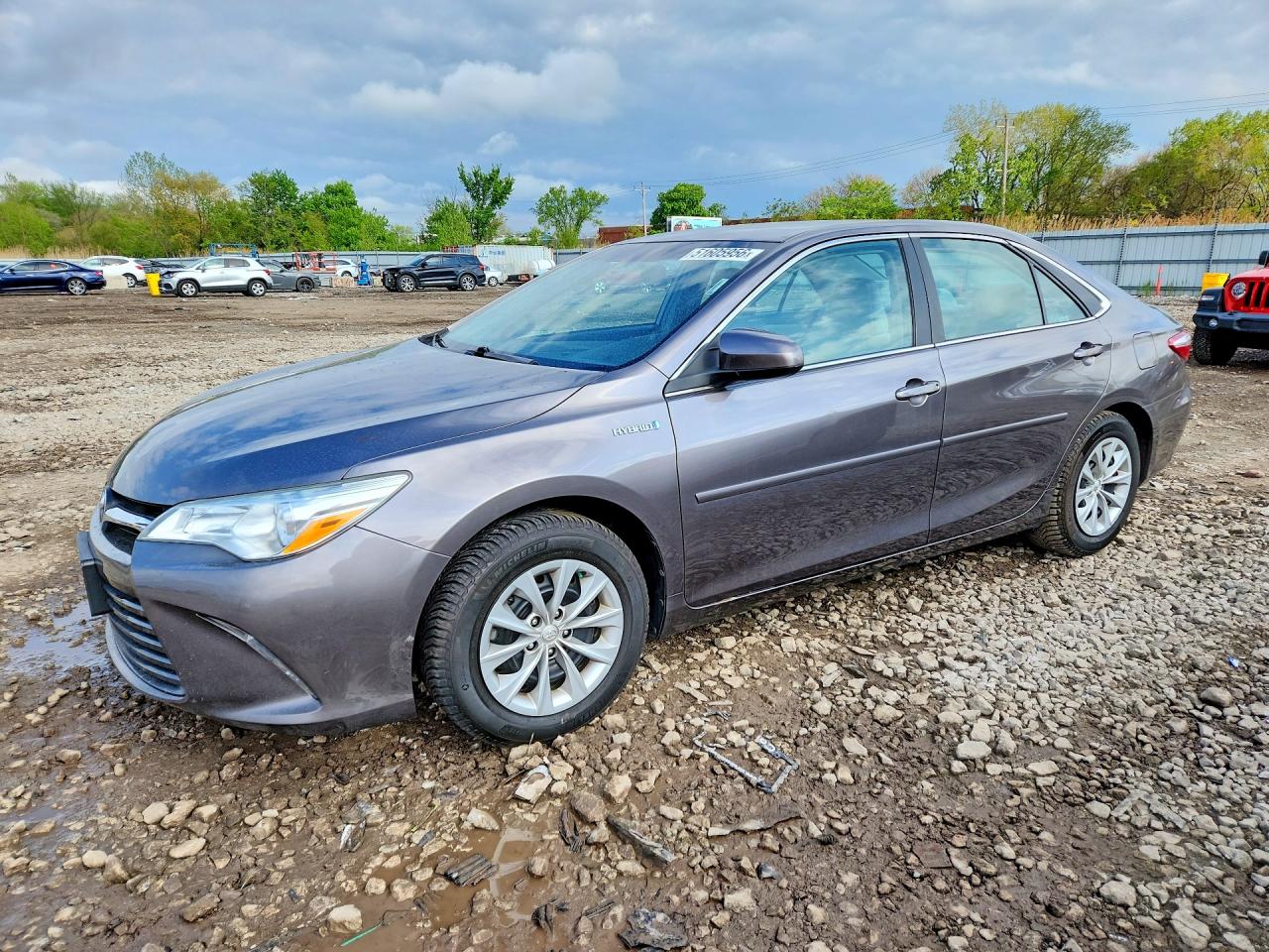Salvage Toyota Camry Image