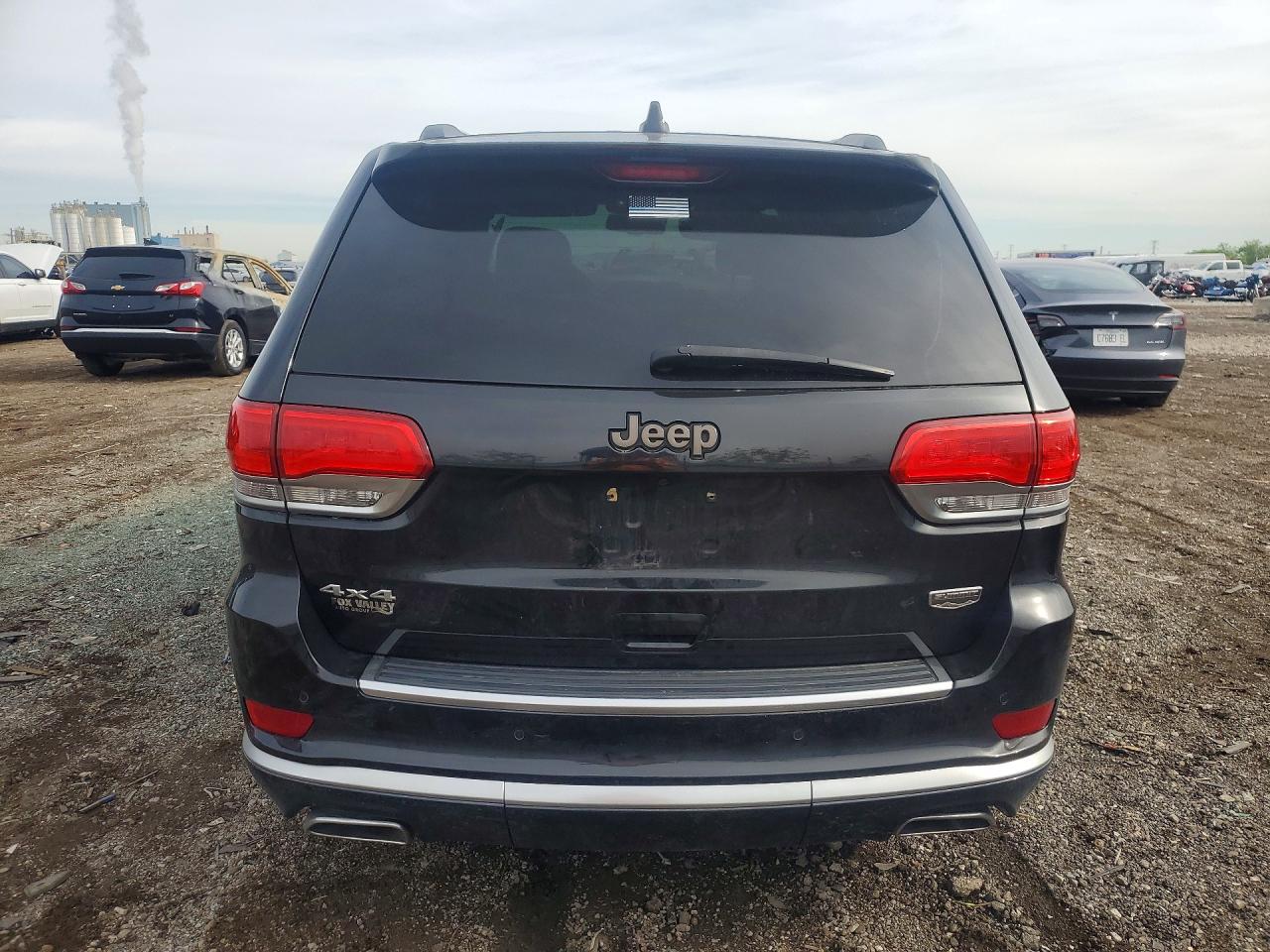 Jeep Cherokee Summit