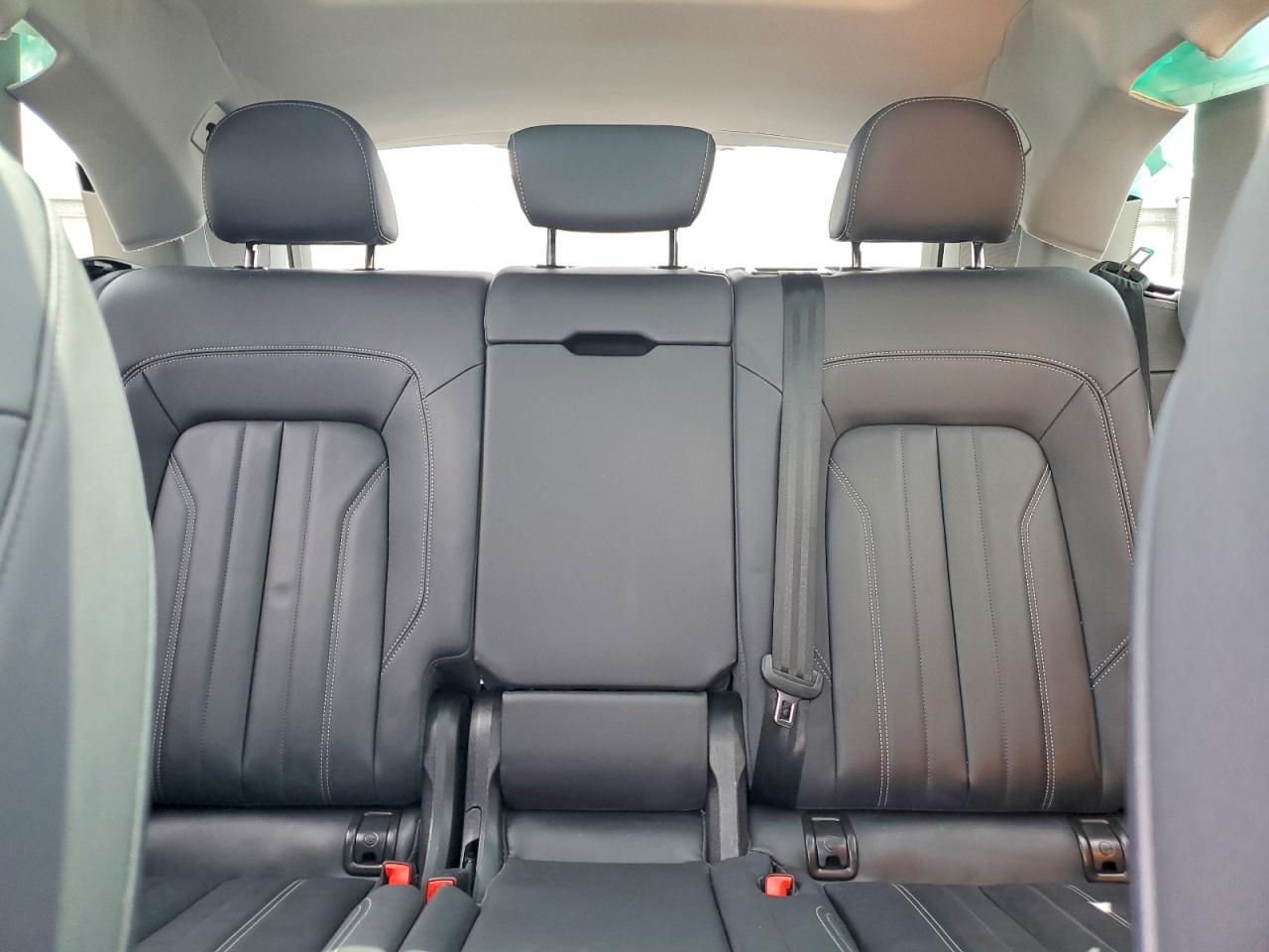 Audi Q5 Premium Plus 45