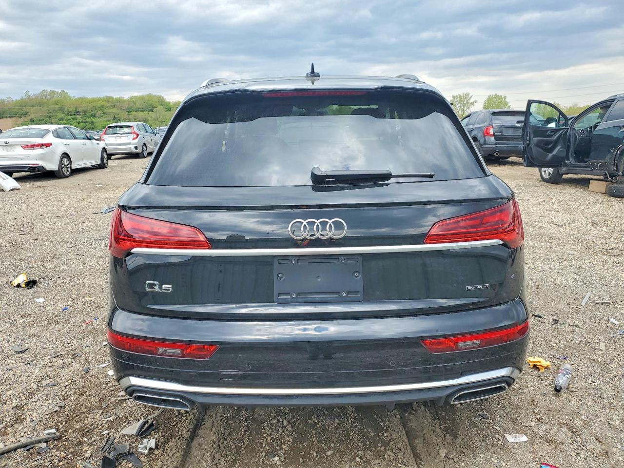 Audi Q5 Premium Plus 45