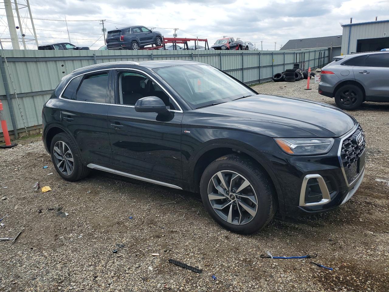 Audi Q5 Premium Plus 45