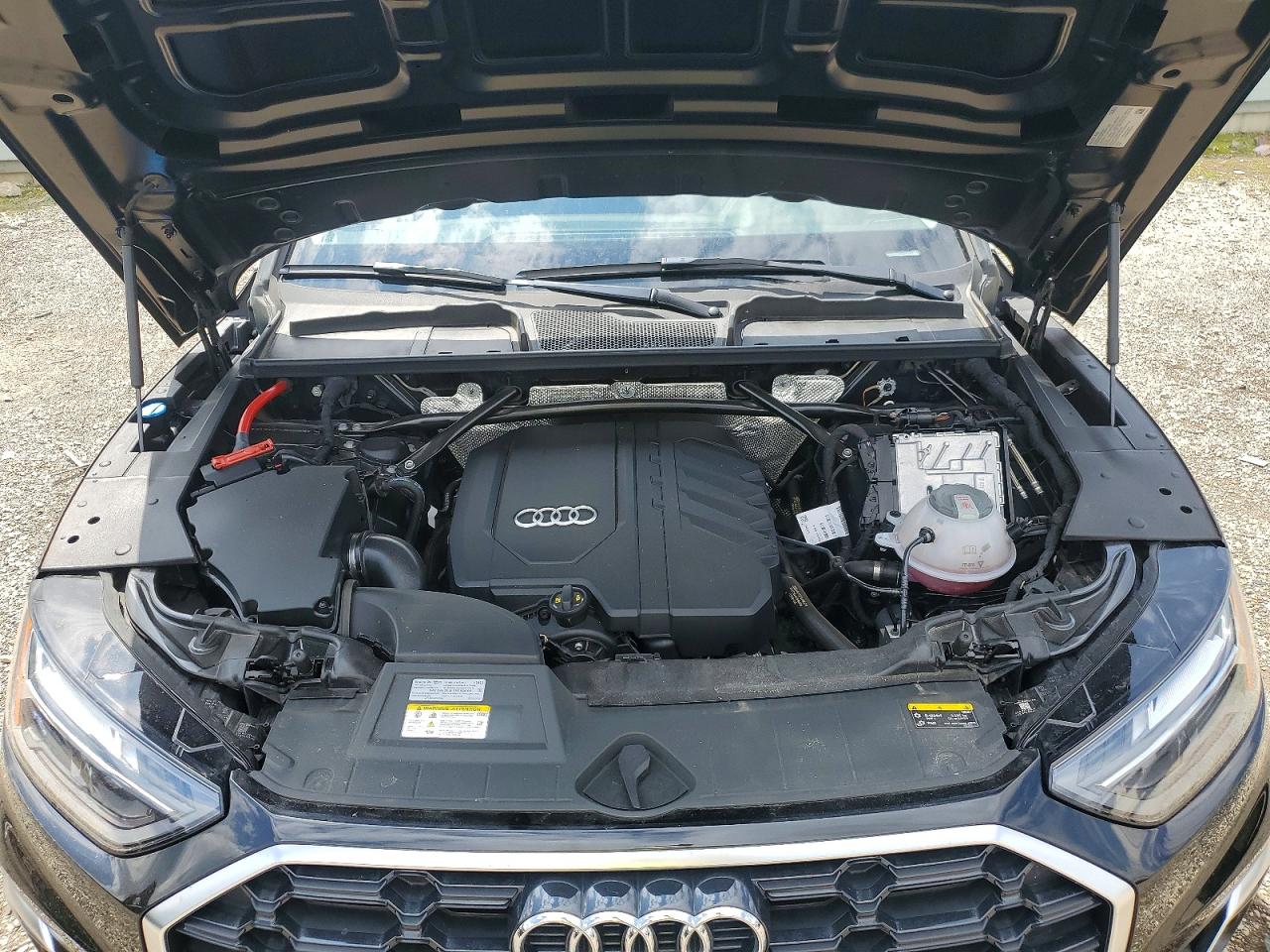 Audi Q5 Premium Plus 45