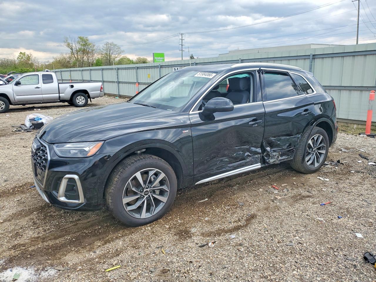 Salvage Audi Q5 Image