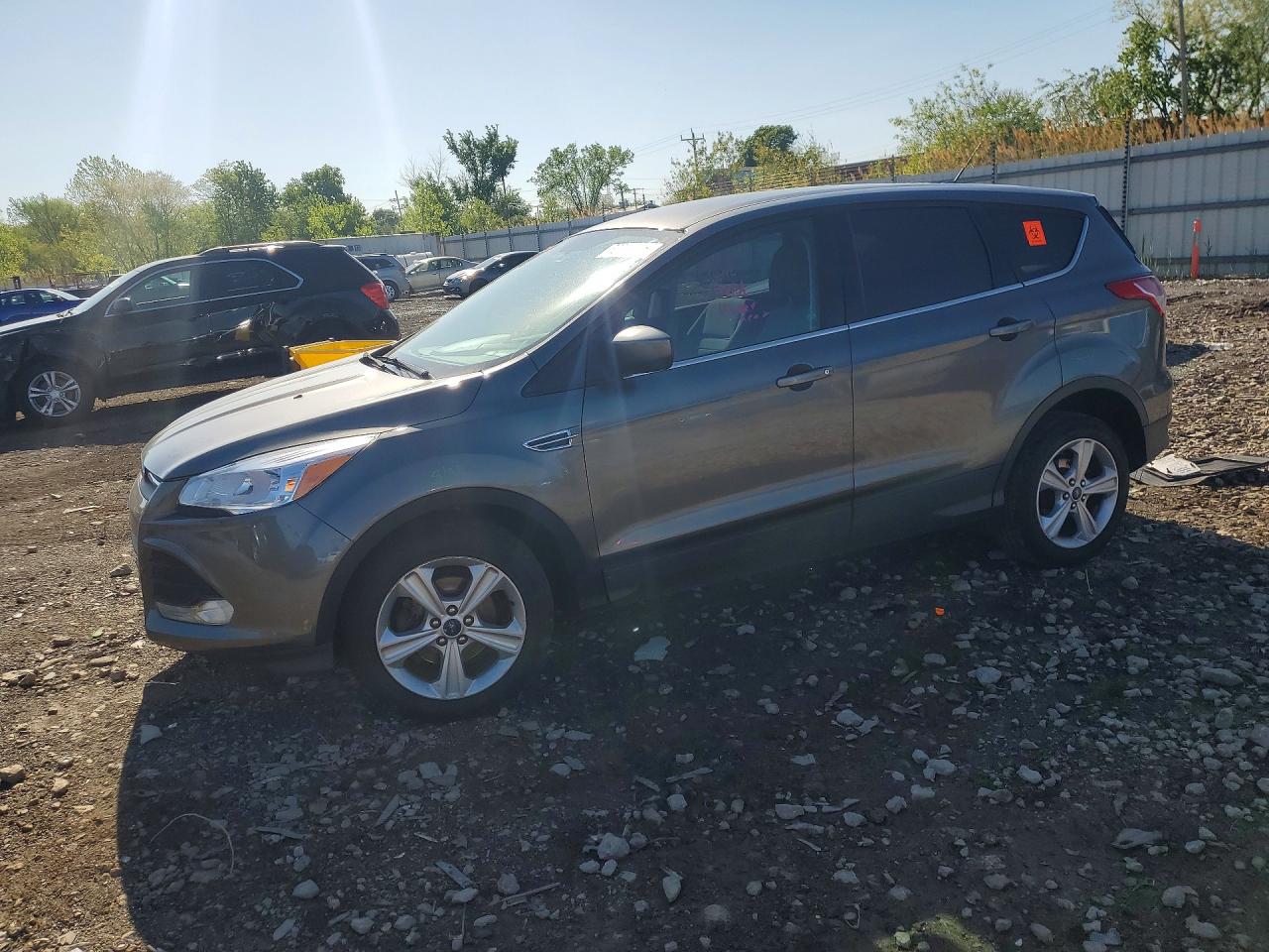 Salvage Ford Escape Image