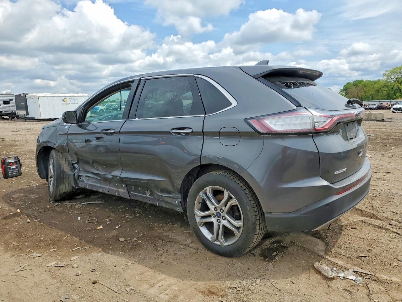 Ford Edge Titanium