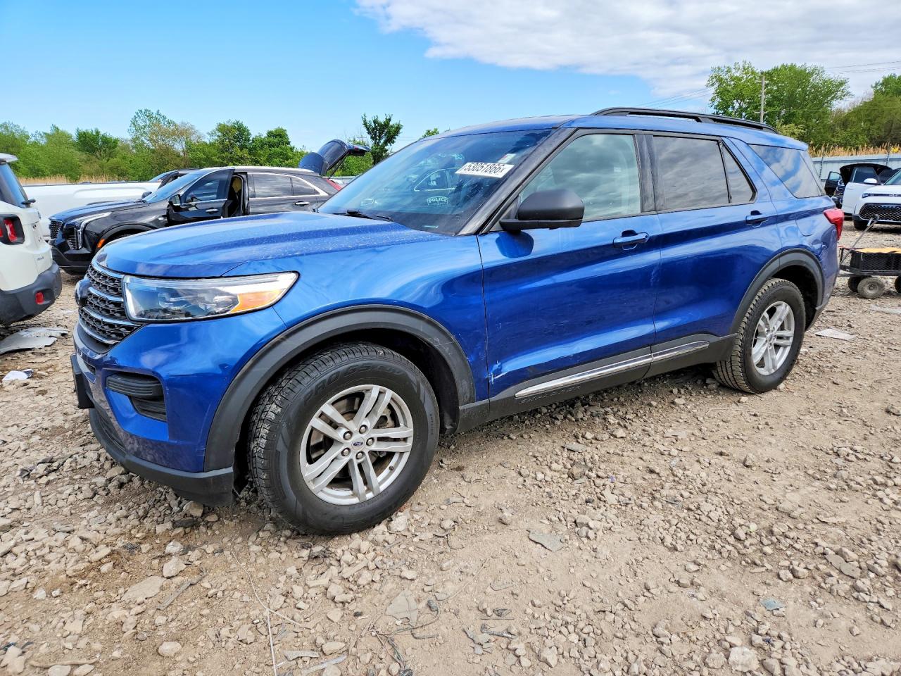 Salvage Ford Explorer Image