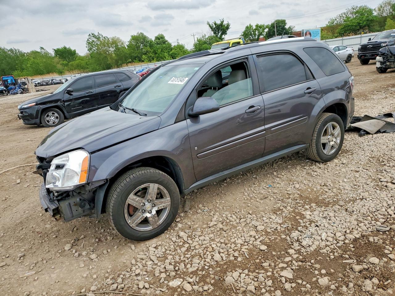 Salvage Chevrolet Equinox Image