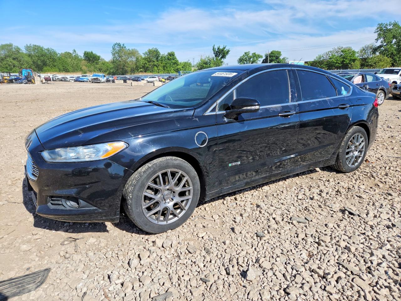 Salvage Ford Fusion Image