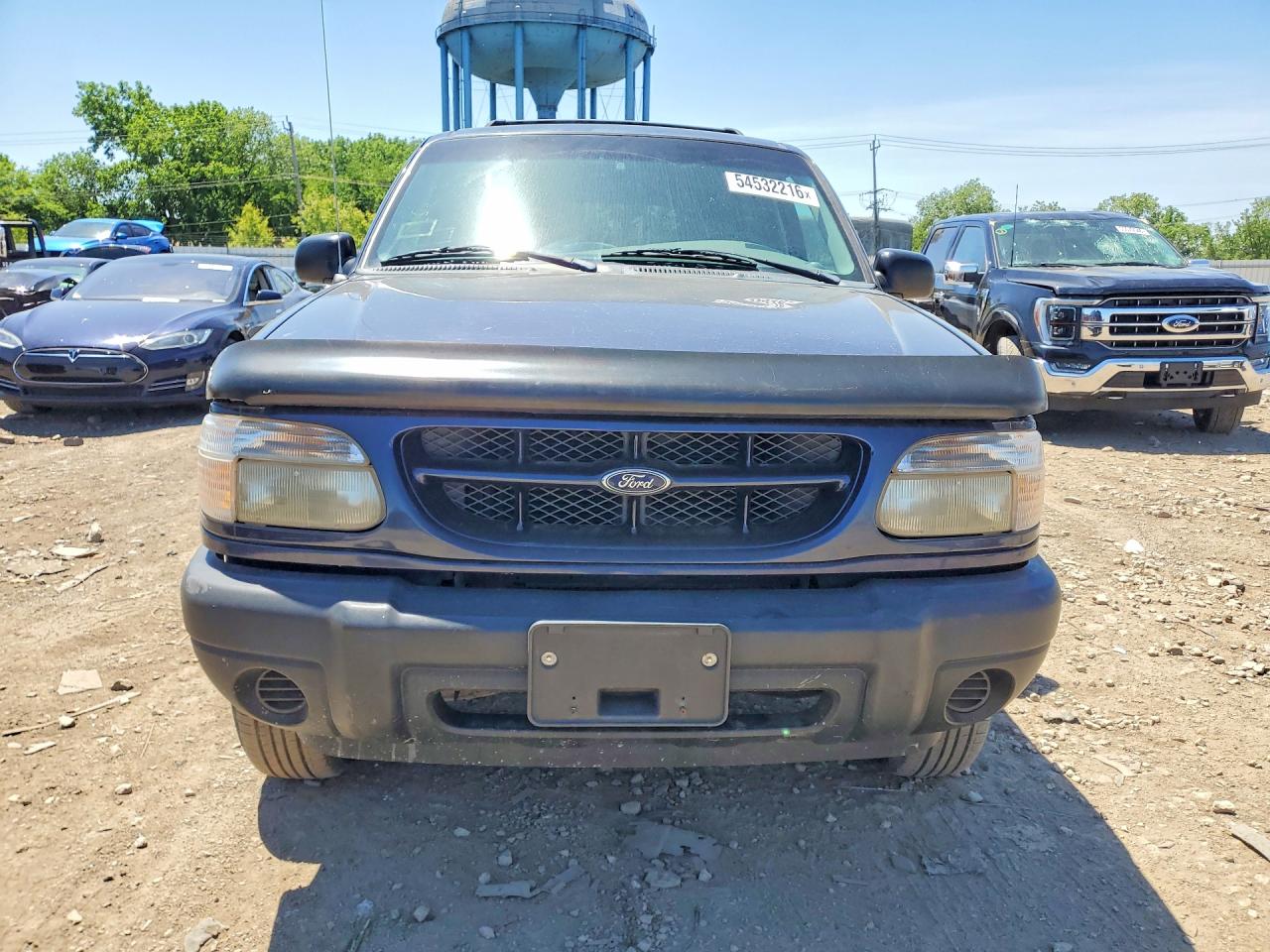 Ford Explorer Sport
