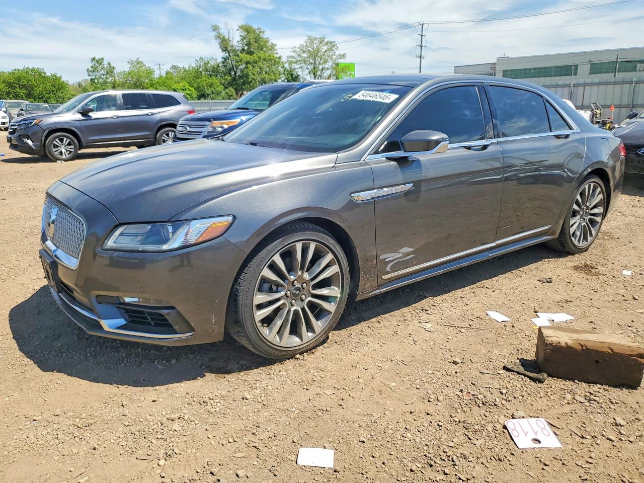 Salvage Lincoln Continental Image