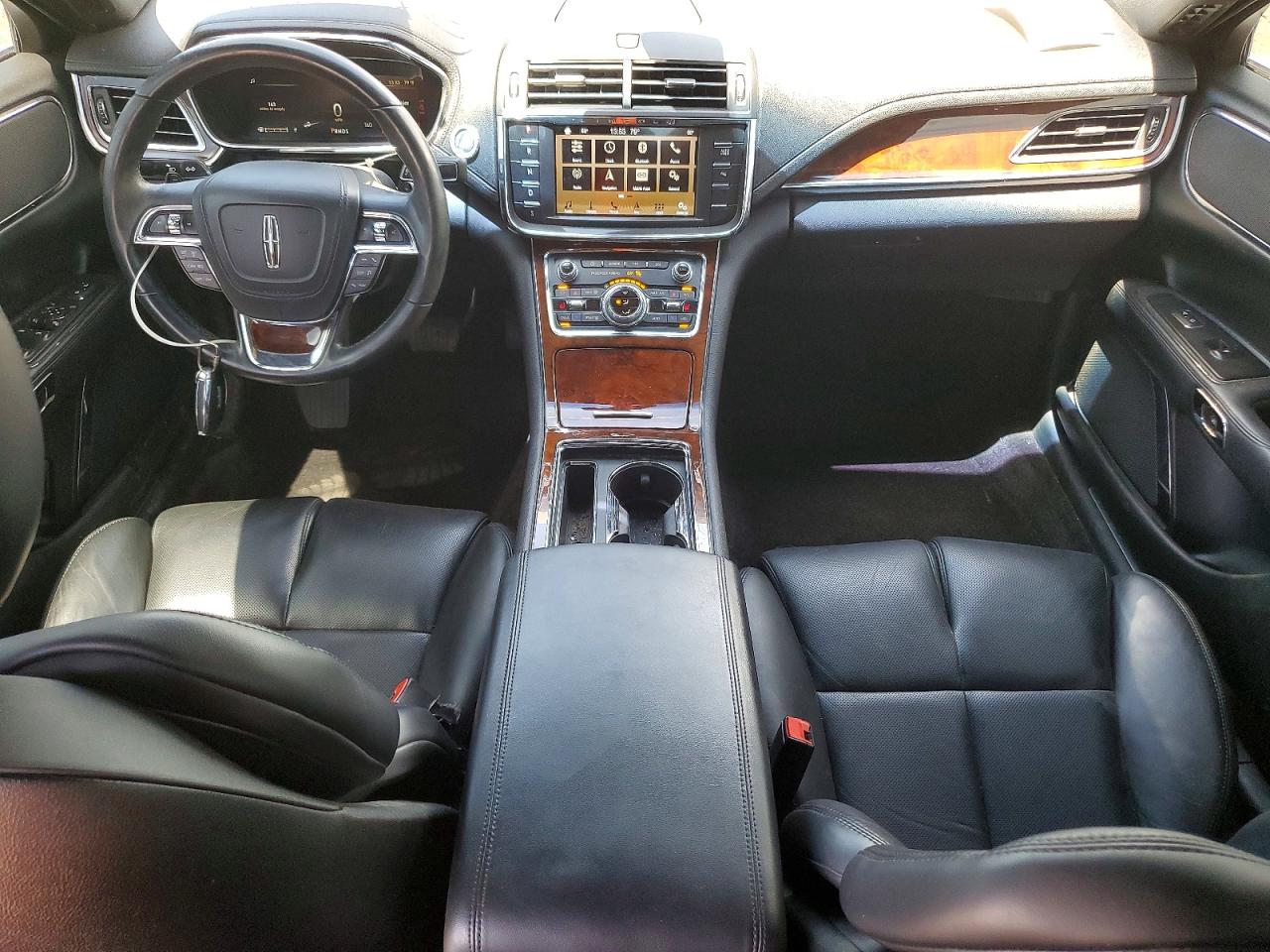 Lincoln Continental Select