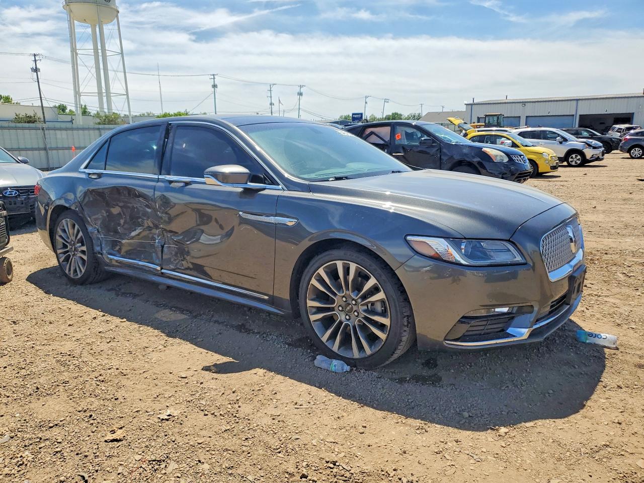 Lincoln Continental Select