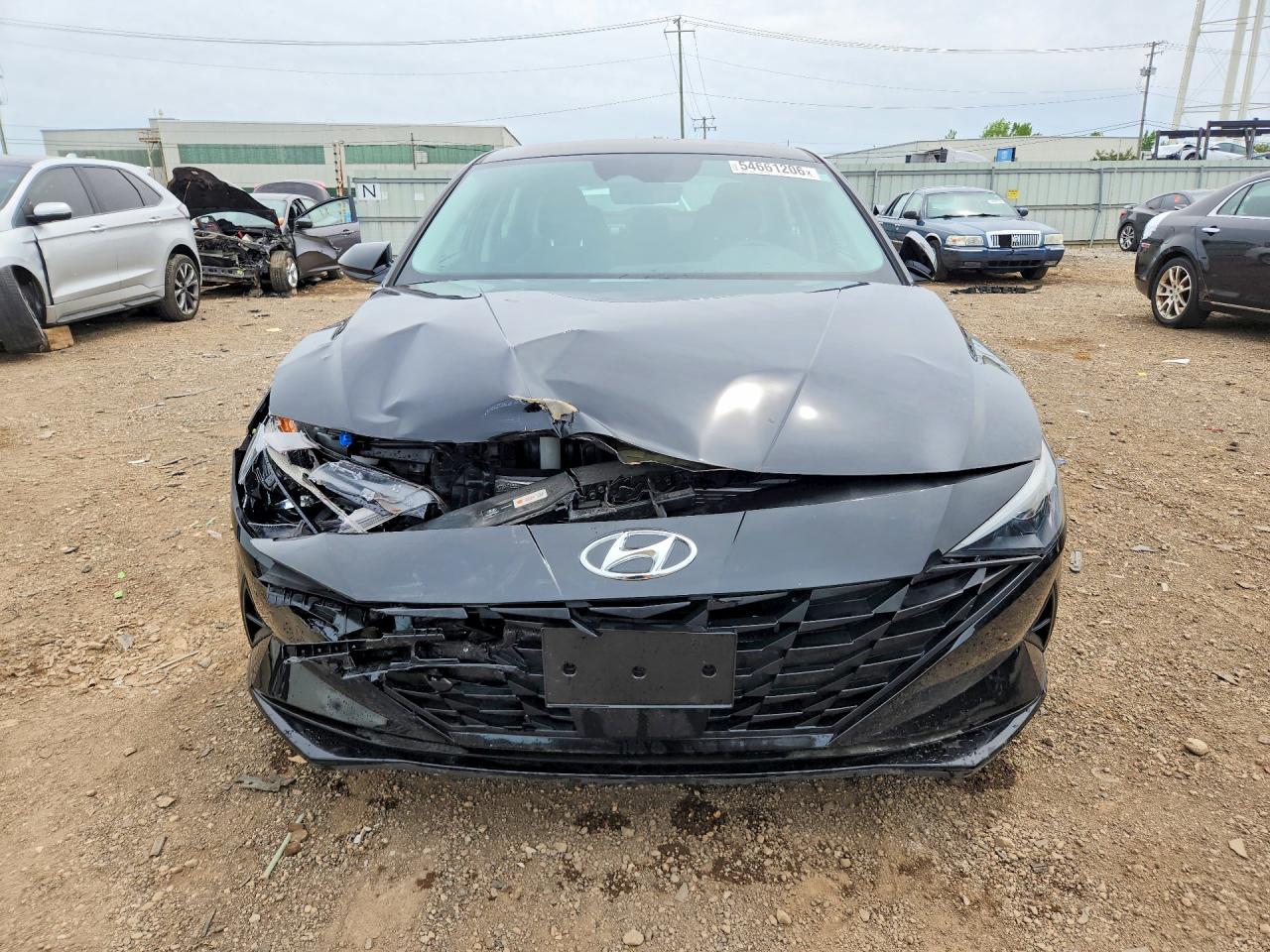 Hyundai ELANTRA Sel