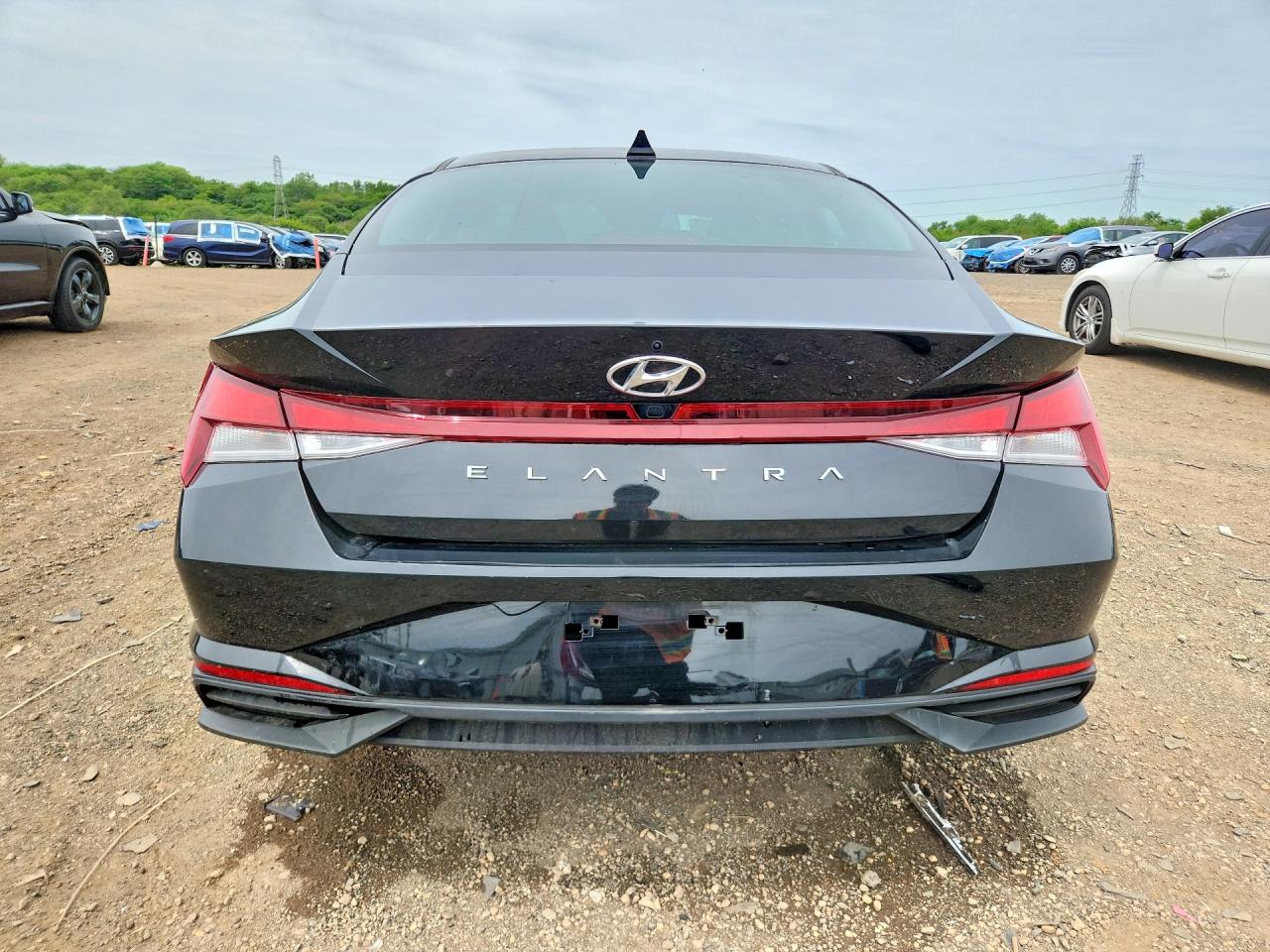 Hyundai ELANTRA Sel