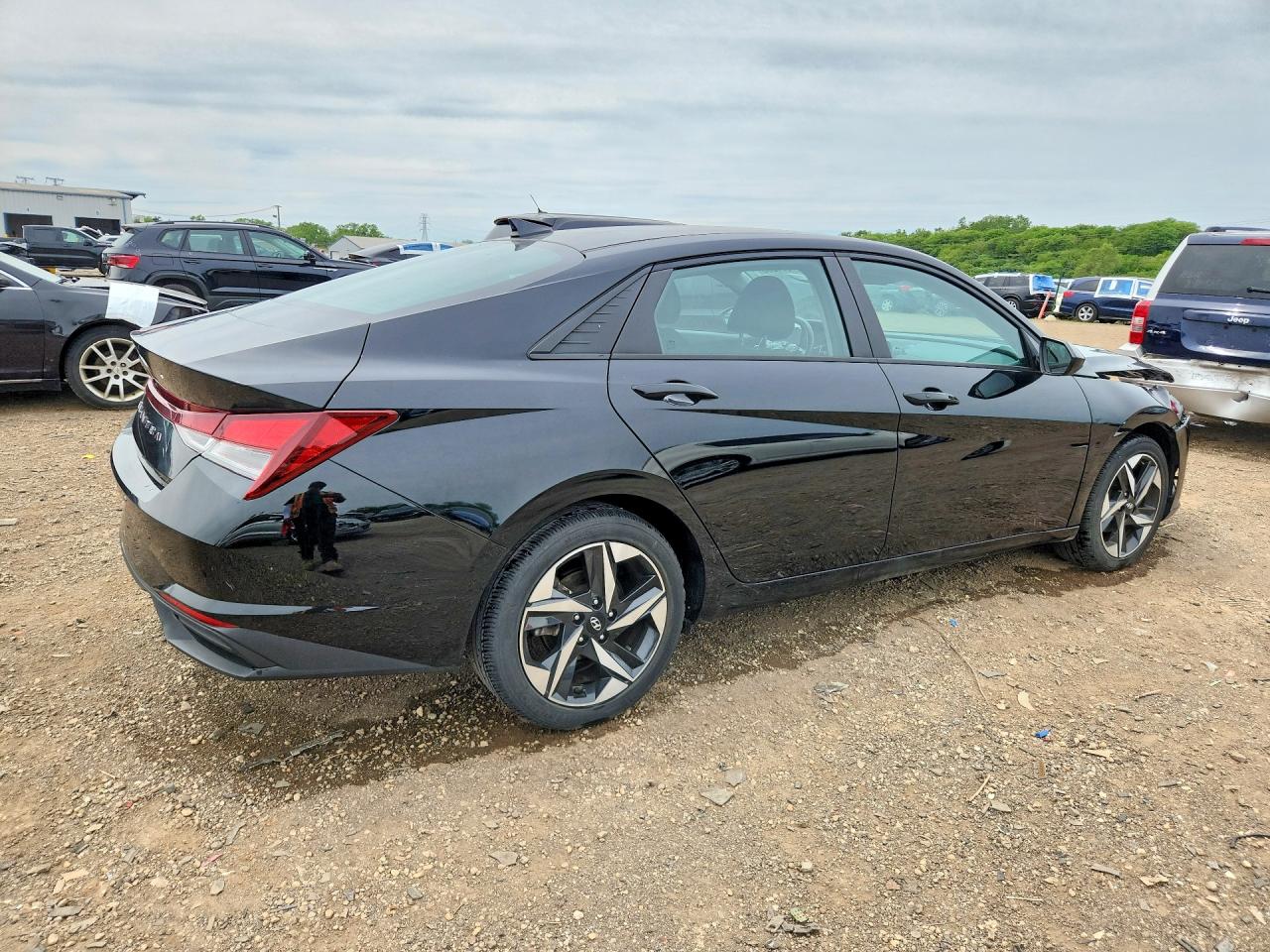 Hyundai ELANTRA Sel