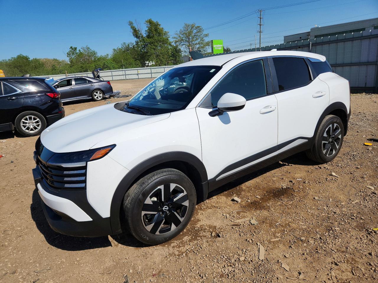 Salvage Nissan Kicks Image