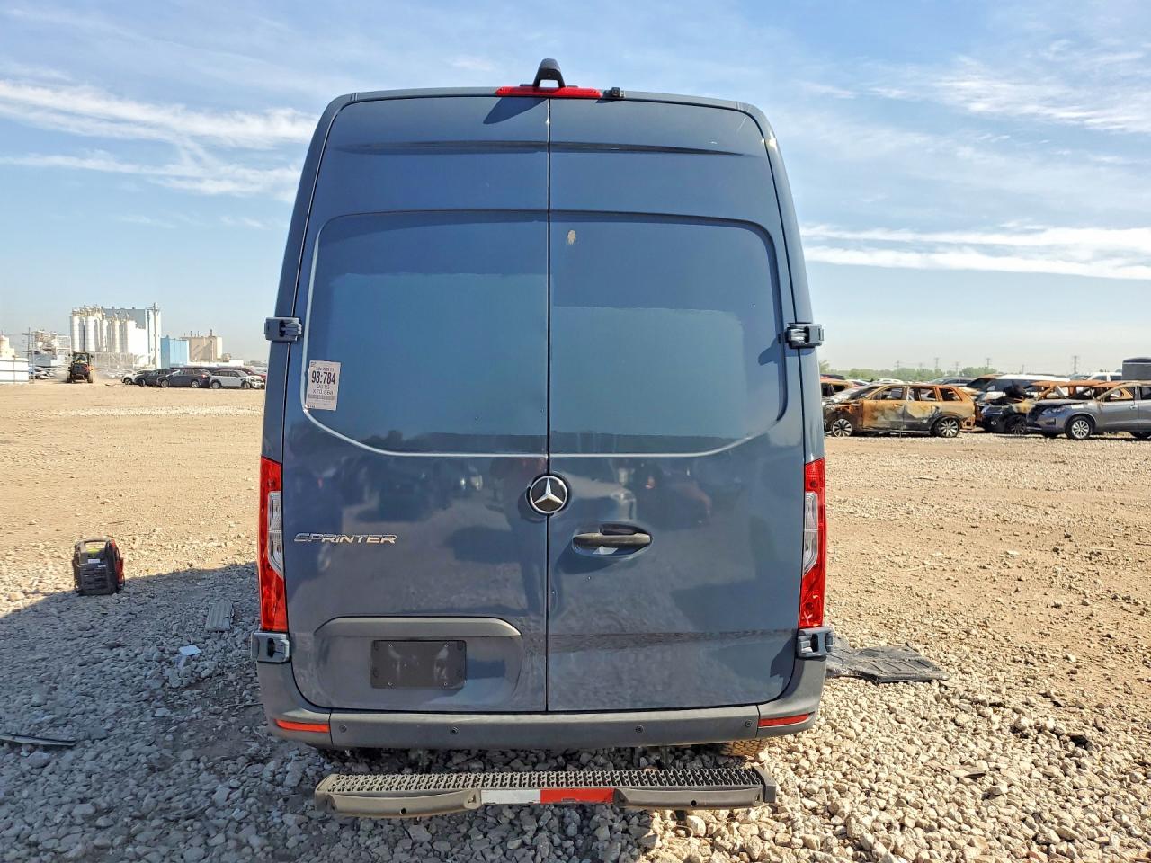Mercedes-Benz Sprinter 2500