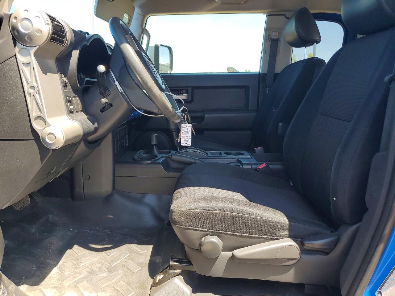 Toyota FJ Cruiser Base