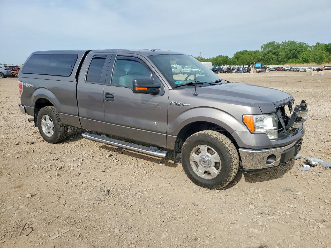 Ford F-150 Super Cab