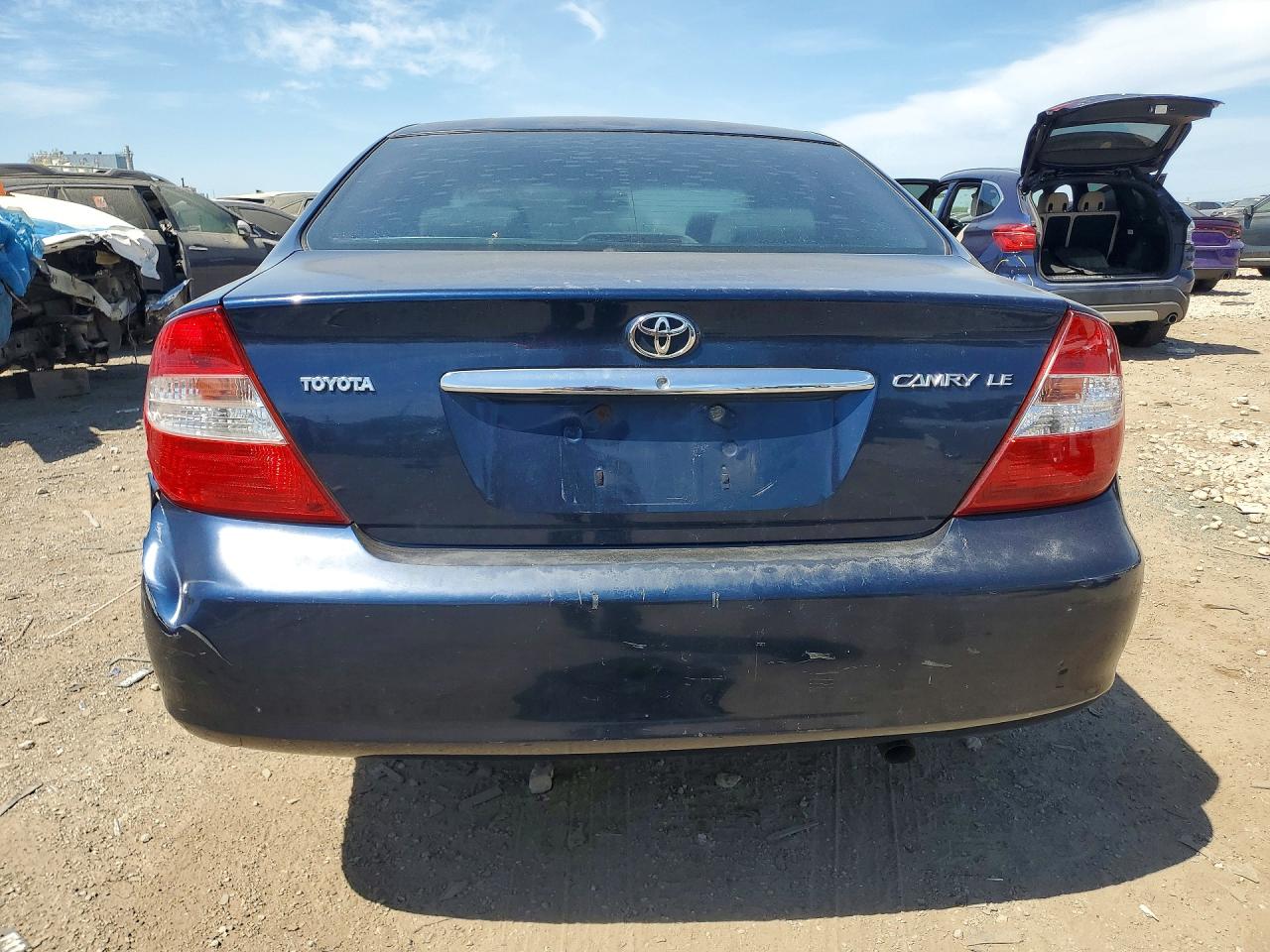 Toyota Camry Le