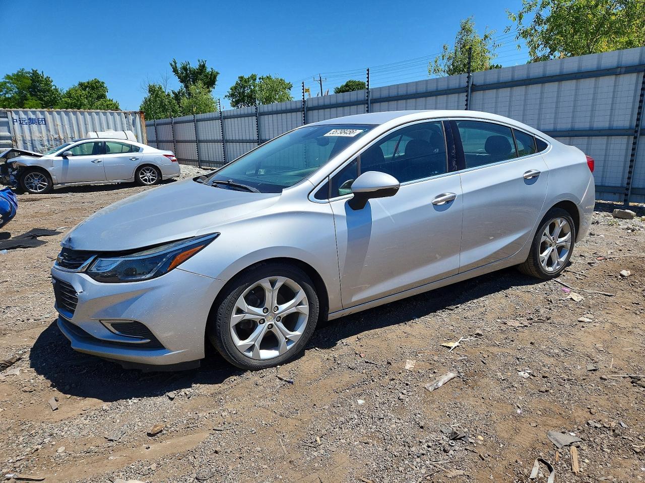 Salvage Chevrolet Cruze Image