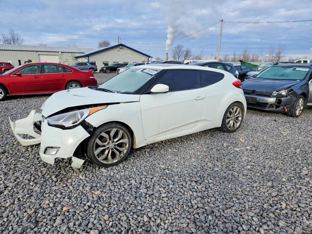 Salvage Hyundai VELOSTER Image