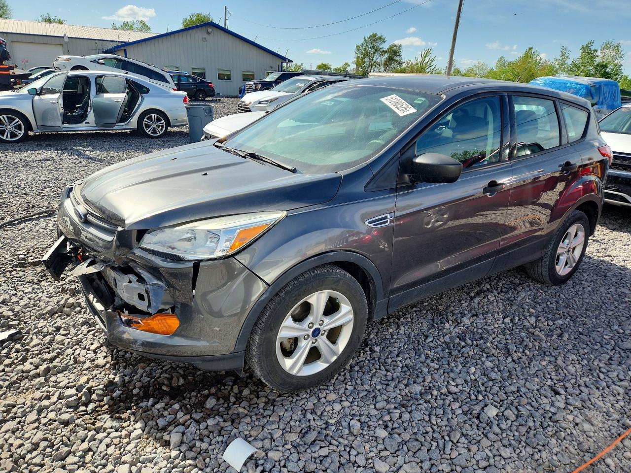 Salvage Ford Escape Image